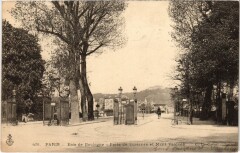 Carte postale ancienne Bois de Boulogne - Porte de Suresnes et Mont-Valérien
                                                                     à Paris 16e
                                