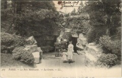 Carte postale ancienne Parc Montsouris - La Grotte
                                                                     à Paris 14e
                                