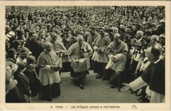 Carte postale ancienne Les Evêques Chinois à Montmartre
                                                                     à Paris 18e
                                