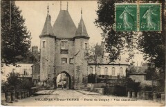 Villeneuve-sur-Yonne Porte de Joigny - Vue Exterieure à Joigny