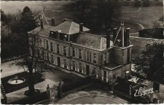 Brienon-sur-Armancon Le Chateau