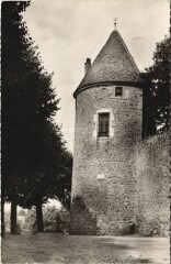 Avallon La Tour à Avallon