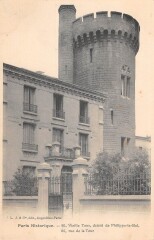 Vieille Tour, datant de Philippe-le-Bel, rue de la Tour à Paris 16e