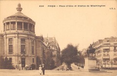 Place d'Iéna et Statue de Washington à Paris 16e