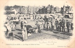 Trouville Sur Mer La Plage Et Hotel De Paris à Trouville-sur-Mer