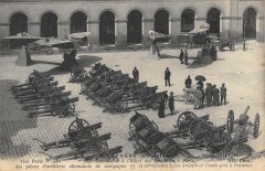 Aviation Exposition A L'Hotel Des Invalides A Paris Aeroplanes Types Aviatik