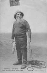 Trouville Sur Mer Postel Patron Du Canot De Sauvetage à Trouville-sur-Mer