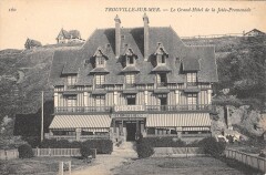 Trouville Sur Mer Le Grand Hotel De La Jetee Promenade à Trouville-sur-Mer