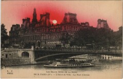 Paris 4e Hotel de Ville clair de lune