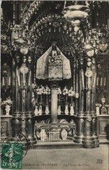 Chartres Cathedrale - La Vierge de Pilier à Chartres