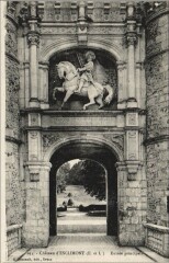 Chateau d'Esclimont - Entree Principale -
													28 Eure et Loir
												