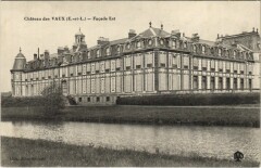 Chateau des Vaux - Facade Est -
													28 Eure et Loir
												