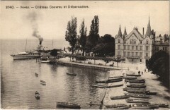 Vevey - Chateau Couvreu et Debarcadere Ships