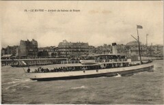 Le Havre - Arrivee du Bateau de Rouen Ships