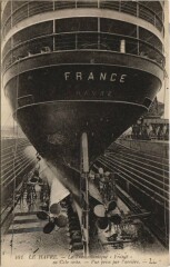 Le Transatlantique France en Cale Seche- Le Havre Ships