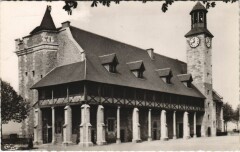 Montlucon Le Chateau -
													03 Allier
												