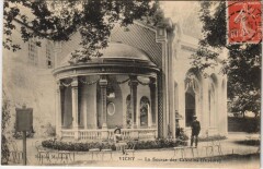 Vichy La Source des Celestins à Vichy