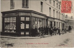 La Fere La Place des Marches