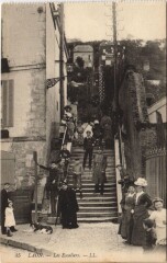 Laon Les escaliers -
													02 Aisne
												