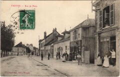Troyes Rue de Paris à Troyes