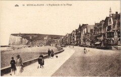 Mers-Les-Bains Esplanade et la Plage à Mers-les-Bains