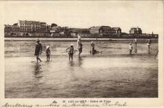 Luc-sur-Mer Scene du Plage à Luc-sur-Mer