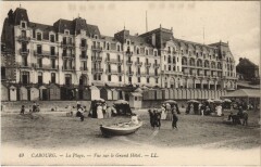 Cabourg La Plage - Vue sur le Grand Hotel à Cabourg