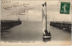 Courseulles-sur-Mer Bateau de Peche à Courseulles-sur-Mer
