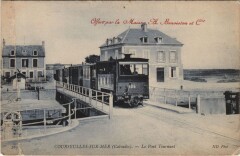 Courseulles-sur-Mer Le Pont Tournant à Courseulles-sur-Mer