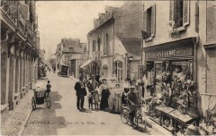 Langrune-sur-Mer La Rue de la Mer à Langrune-sur-Mer