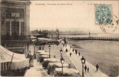 Trouville-sur-Mer Vue prise du Grand Salon à Trouville-sur-Mer