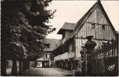 Pont-l'Eveque Vieille Maison et la Justice de Paix