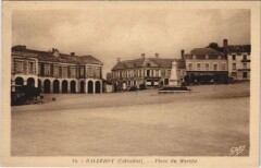 Balleroy Place du Marche