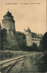 Chateaugiron Le Chateau vu de la Gare