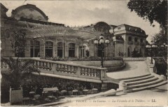 Vichy La Veranda et le Theatre France à Vichy