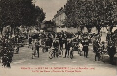 Troyes Ier Fete de la Bonneterie 1909 Fete des Fleurs à Troyes