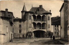 Thiers Moutier - Le Chateau à Thiers