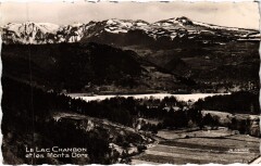 Le Lac Chambon et les Monts Dore