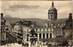 Clermont-Ferrand Place de Jaude - Eglise des Minimes - Rue Blatin à Clermont-Ferrand