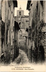 Hyeres - Rue Paradis -
																					83400 Hyères
																			