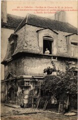 Carte postale ancienne Gobelins - Pavillon de Chasse de Monsieur de Julienne - Ruelle des Gobelins
                                                                     à Paris 13e
                                