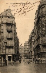 Paris 7e Rue de Luynes. à Paris 7e