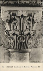 Vezelay Basilique de la Madeleine - Ornements -
													89 Yonne
												