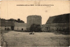 Courseulles-sur-Mer La Cour de la Grande Ferme à Courseulles-sur-Mer