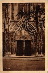 Aix-en-Provence Portail de la Cathedrale Saint-Sauveur à Aix-en-Provence