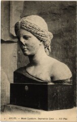 Arles Musee Lapidaire - Imperatrice Livie à Arles
