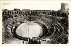 Arles Les Arenes - Vue Generale de l'Interieur à Arles