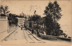 Dinard A Bric a Brac à Dinard