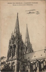 Clermont Ferrand Renaux au dessus de la Cathedrale -
																					63000 Clermont-Ferrand
																			