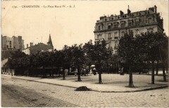 Charenton La Place Henri Iv France